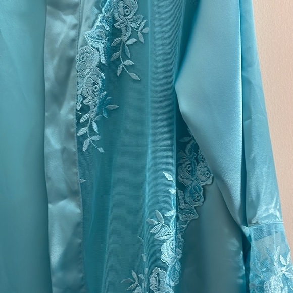 6 piece silk intimate set - Picture 4 of 16